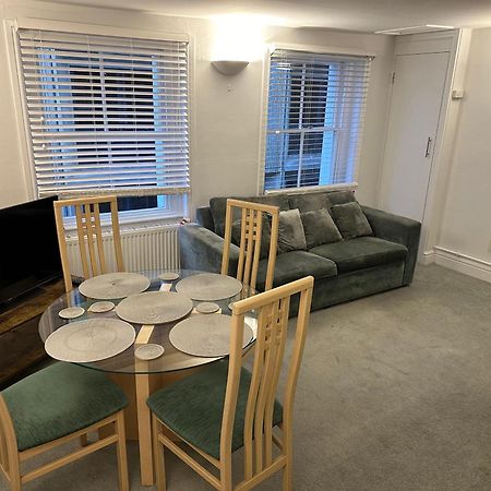 1 Bedroom Apartment Central London Cg מראה חיצוני תמונה