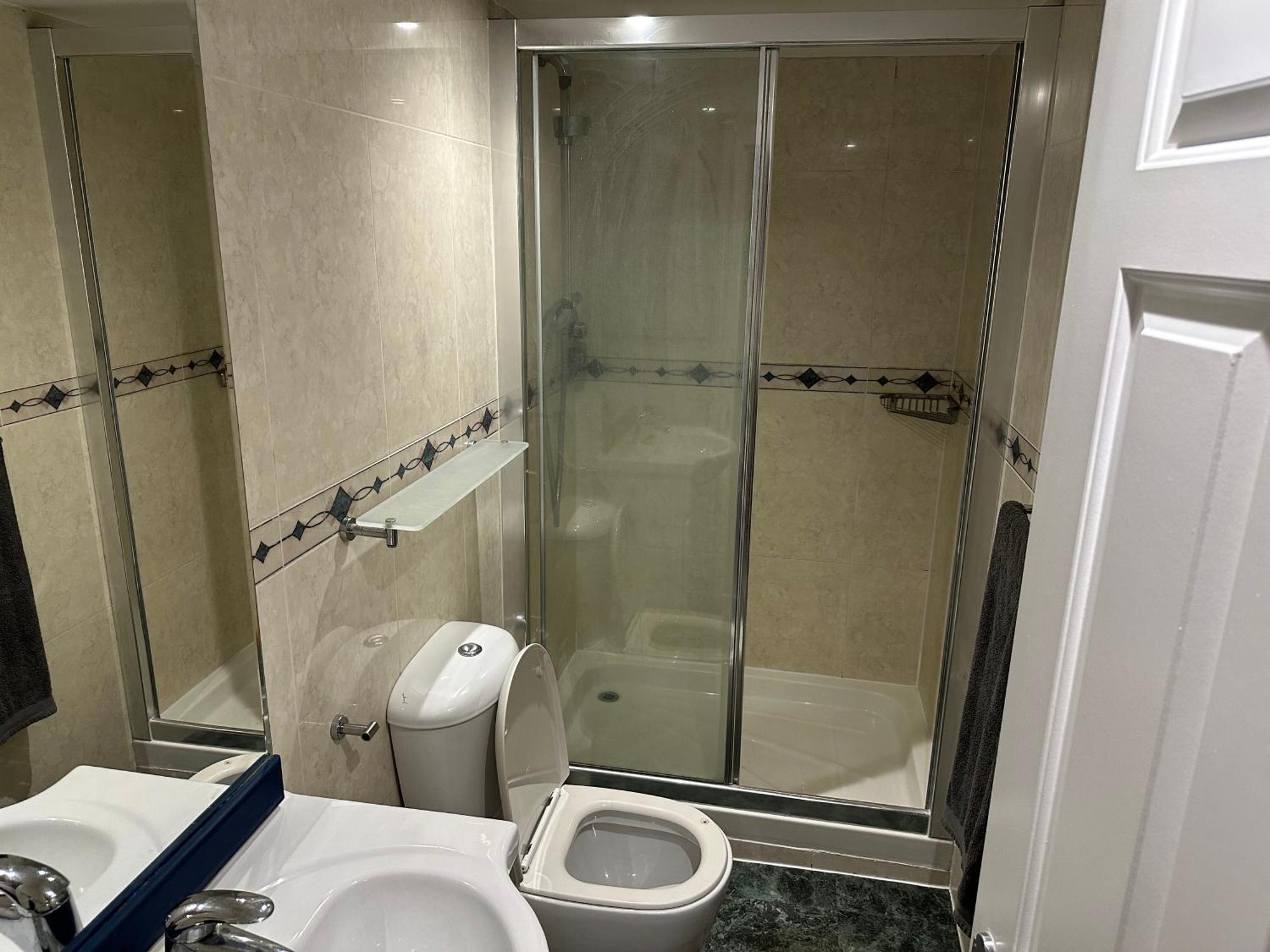 1 Bedroom Apartment Central London Cg מראה חיצוני תמונה